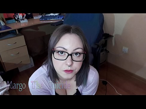 ❤️ Sexy Girl mit Brille saugt Dildo tief vor der Kamera ️ Hard porn bei uns de.naughtyhentai.ru ❌️❤