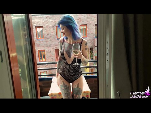 ❤️ Großartiges Mädchen lutscht mit einem Schluck und fickt leidenschaftlich unter freiem Himmel ️ Hard porn bei uns de.naughtyhentai.ru ❌️❤